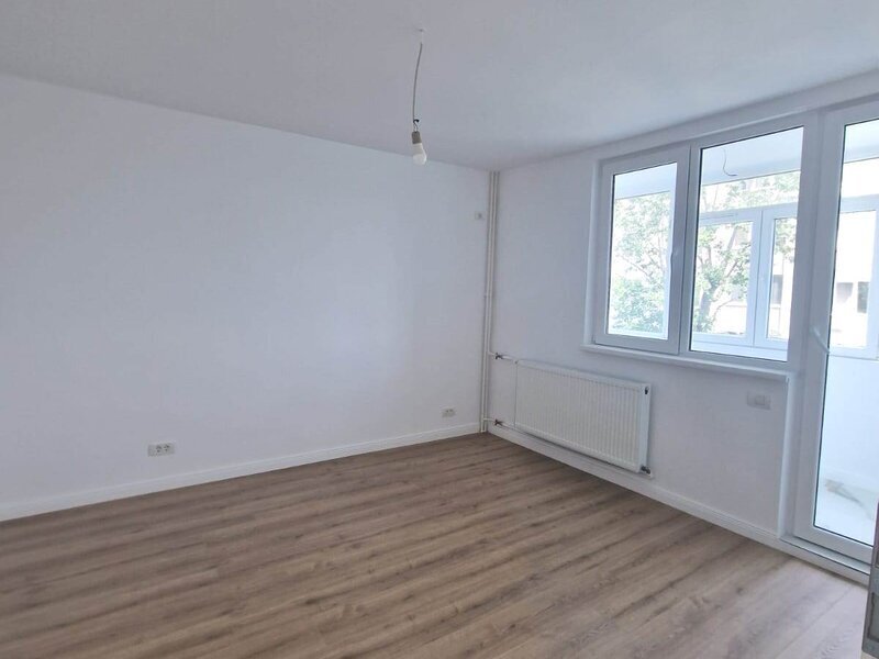 Titan, bloc tip H, 2 bai,